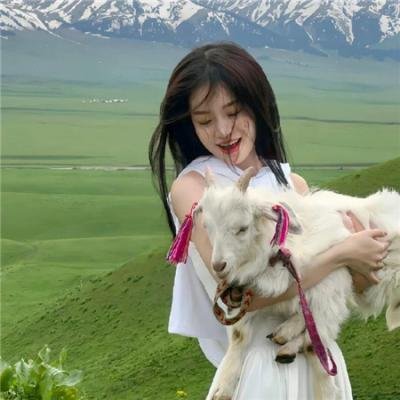 当众离婚弃妇竟是总裁白月光隐婚娇妻竟是首富千金